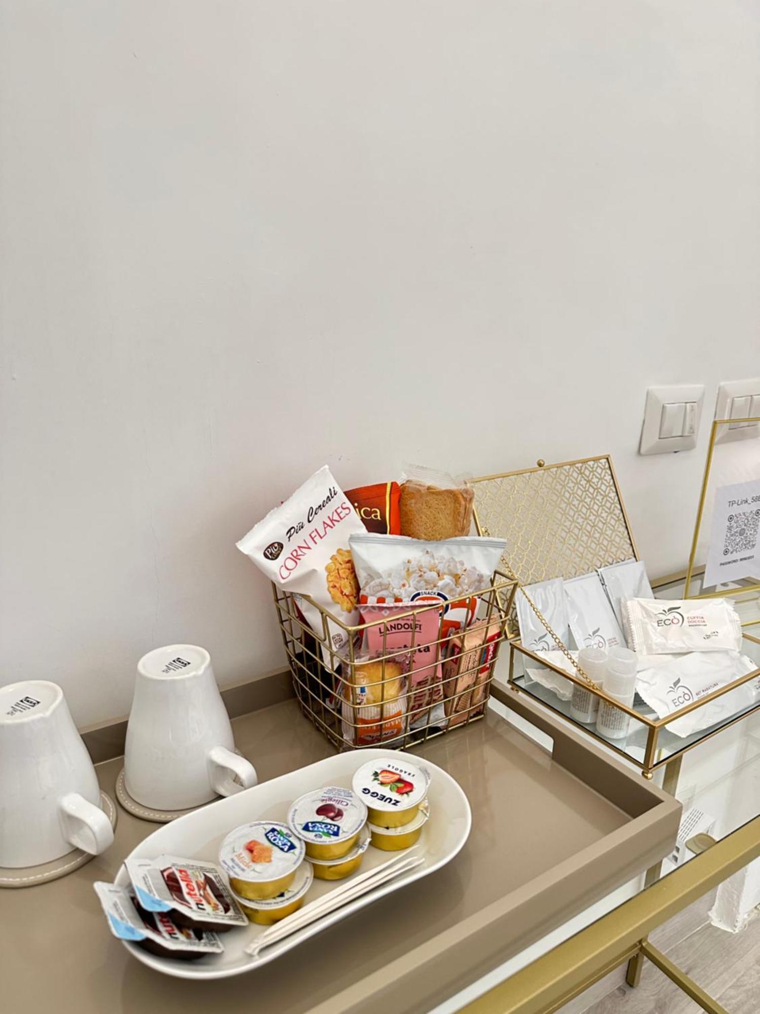 Maison M Napoli Boutique Rooms Ngoại thất bức ảnh