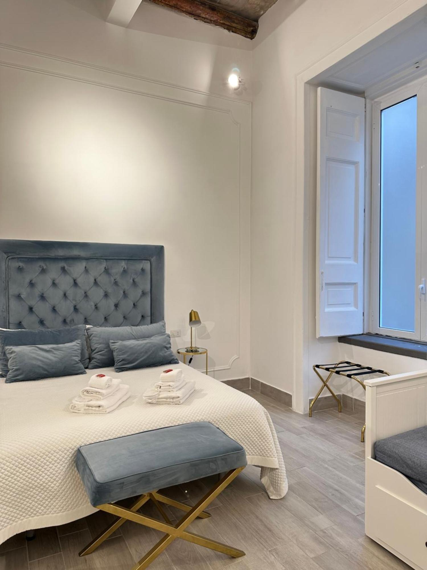 Maison M Napoli Boutique Rooms Ngoại thất bức ảnh